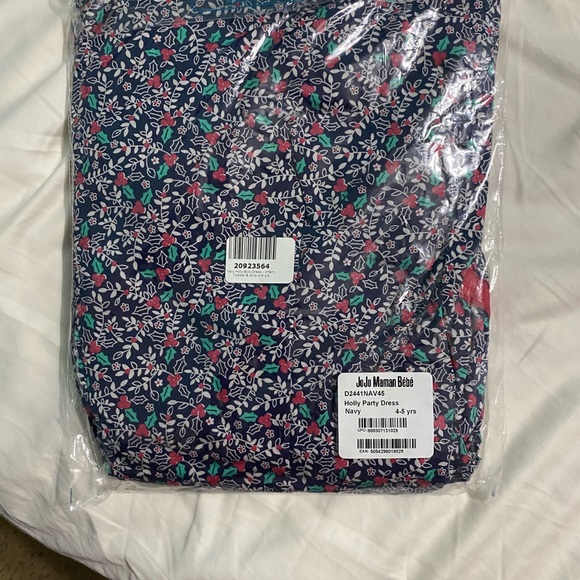 Toddler size 4/5 navy dress w holly, new in bag - Picture 2 of 3